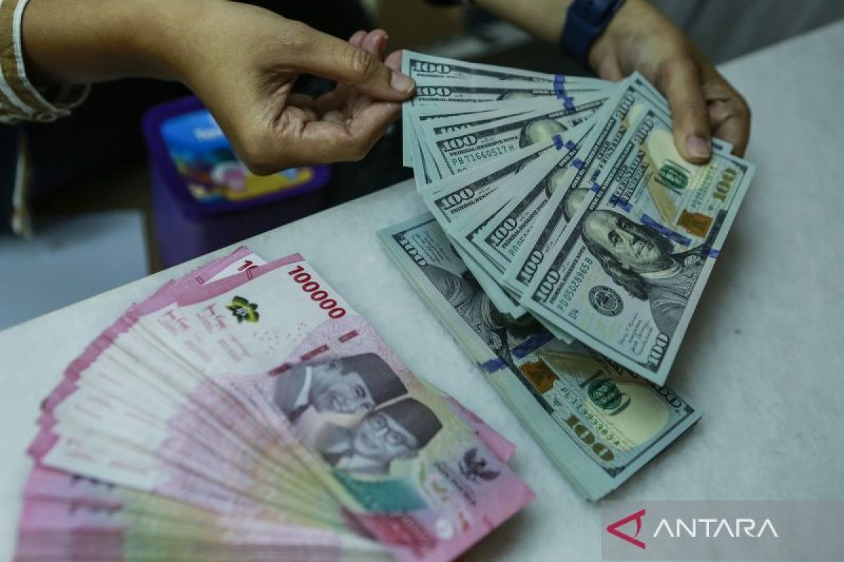 Rupiah Weakens as US-Iran Peace Talks Hit a Deadlock